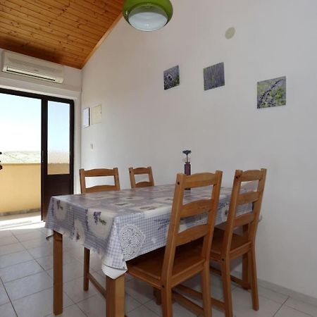 Little Heaven On Earth - Apartmani Martina Vlašići Dış mekan fotoğraf